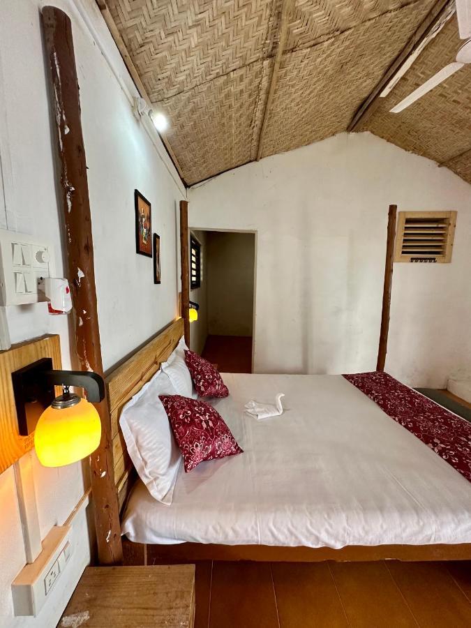 Ats Goa Hotel Arambol Exterior photo